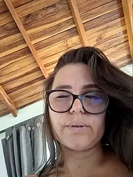 Czat XXX na żywo – MariaPau_83