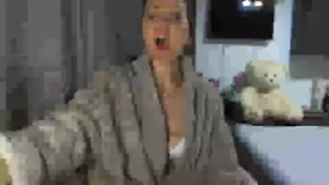 Živý XXX chat EllaMilf_