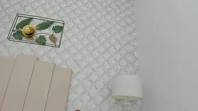 CannelaSmith's Live XXX Chat