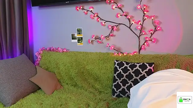 Chat XXX ao vivo de HellyCherry