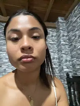 Romie_rous' Live XXX Chat