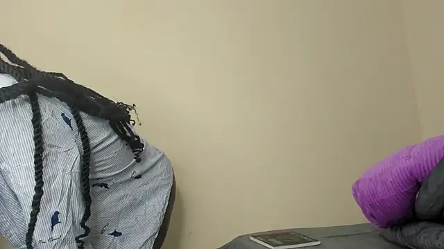 Real_Slim_Thick: вебкам-шоу