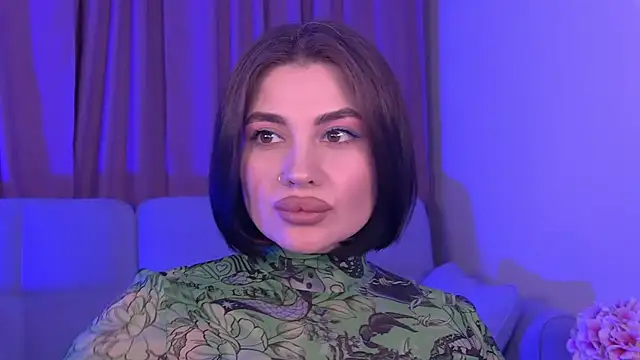 AdrianaToress Live XXX Chat