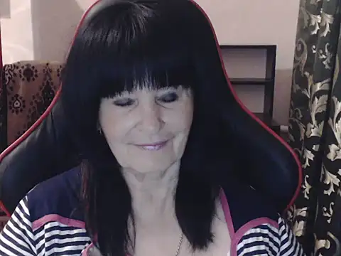 KatarinaOhDream Adlı Modelin Canlı XXX Sohbeti
