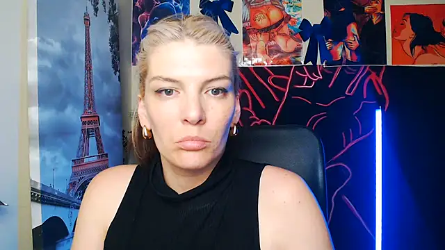 Czat XXX na żywo – VanessaRey_