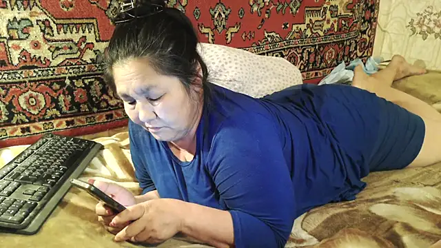 Zulfiya_Brucen Live XXX chat