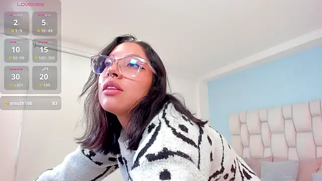 vayra_moonのライブXXXチャット