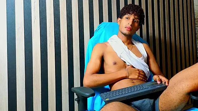 Alex_Bloom Live XXX Chat