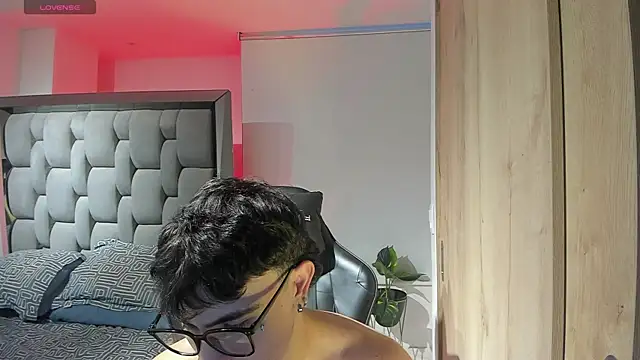 zack_lenoxn Live chat-huone