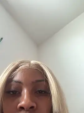 Cocochanel4567 live XXX chat