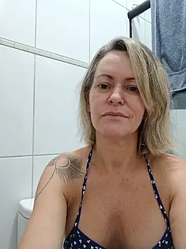 Chatroom XXX en direct de Misaudibel