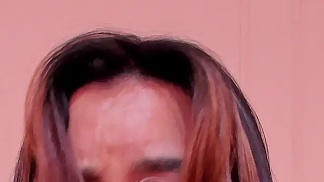 sarah_salis_'s Live XXX Chat