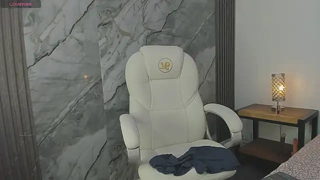 laurenn_moore's Webcam Show