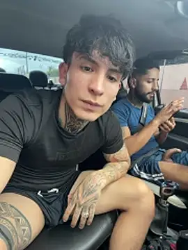 Chatroom XXX en direct de _Tomy08calderon
