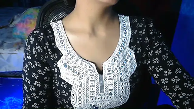 XXX chat uživo modela Cuteangle1