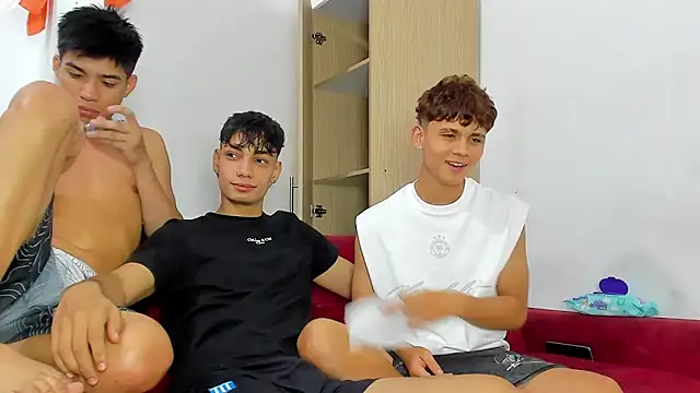 willy_sexxx18のウェブカメラショー