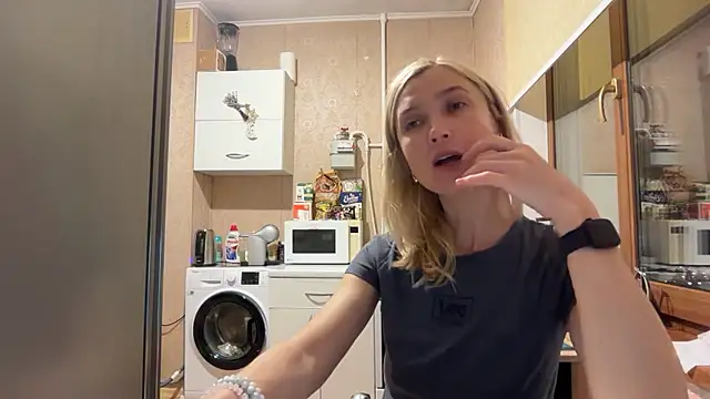 AngelJeni's Live XXX Chat