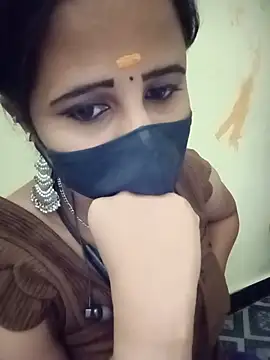 Tamil_Rani-'s Webcam Show