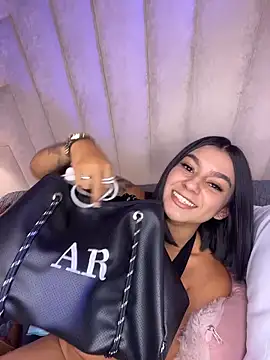 AlyssaRay 现场XXX聊天