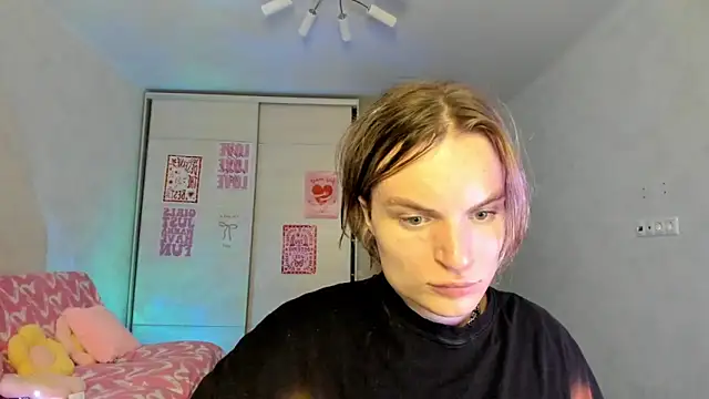 Webkamerová show milliKira006