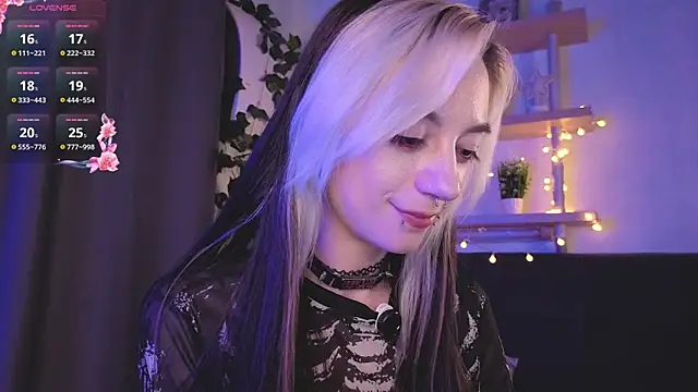 TristaRoht Chat XXX live
