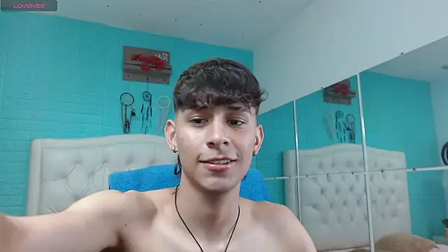 DraxBlade09 Show Webcam
