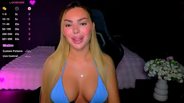 Chat +18 de Ayla__Demir ao vivo