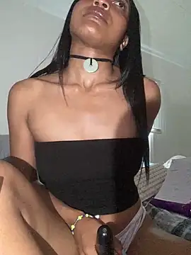Queenkimi777 라이브 XXX 채팅