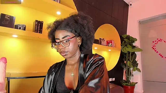 Chat +18 de MelodyBlazze ao vivo