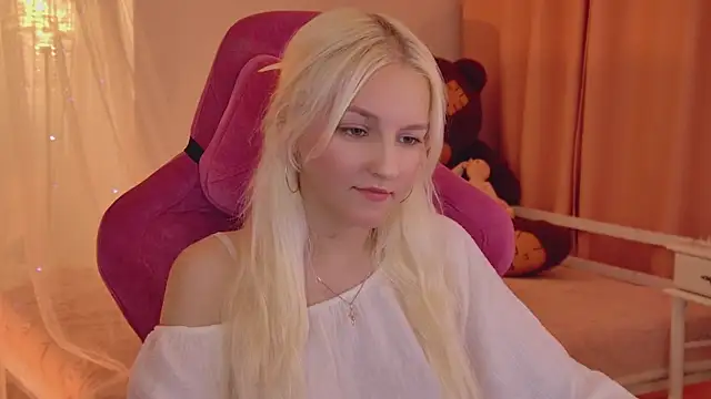 ViolaMore's Live XXX Chat