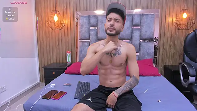 denis_winslow Webcam Show