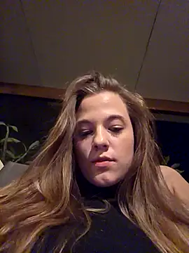 Luna_Lynn ওয়েবক্যাম শো