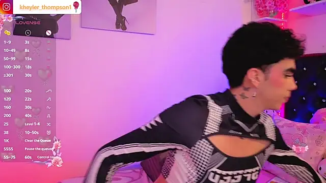 XXX chat uživo modela Kheyler_1