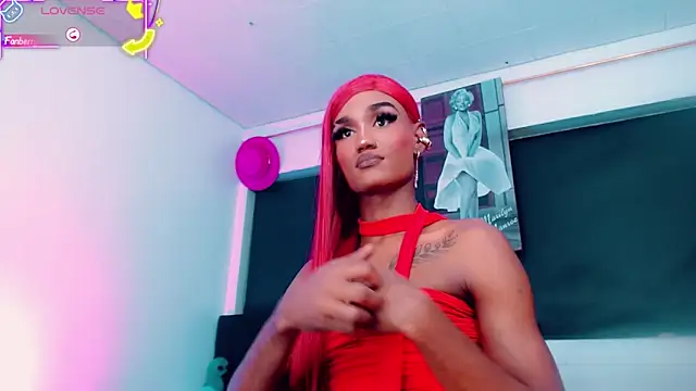 Pokazy przed kamerką – Kendall_hornyy