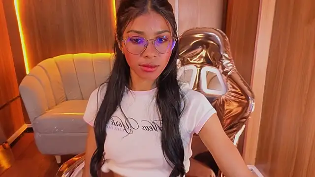 Chat XXX ao vivo de Alina_b_