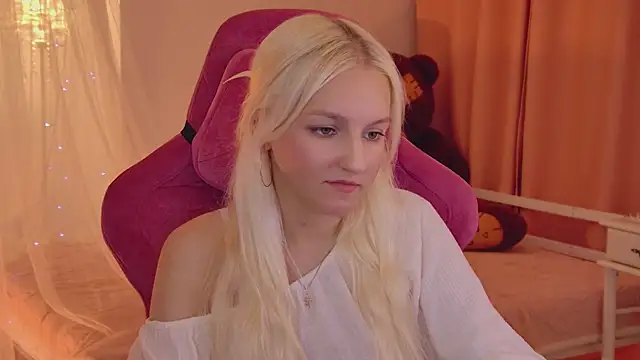 XXX chat uživo modela ViolaMore