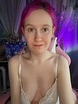 Fuzzy_Unicorn Chat XXX in diretta