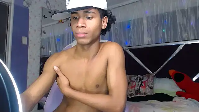Santy_bigcock_01 – webcam-show