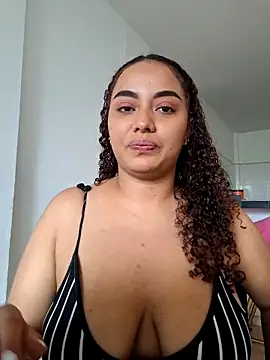Živý XXX chat curly_girl_31