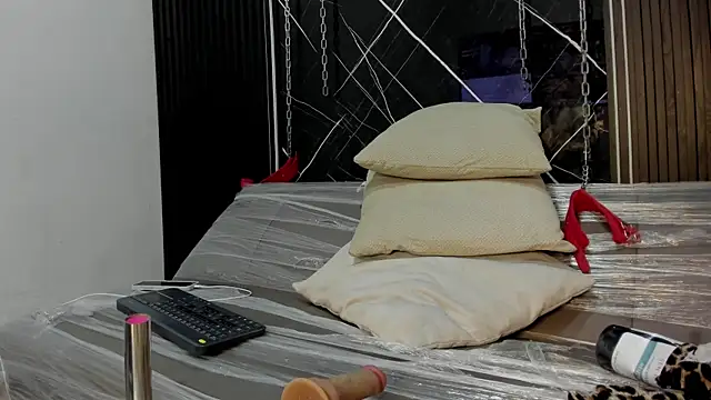 Amber_Dolls: απευθείας συνομιλία ΧΧΧ