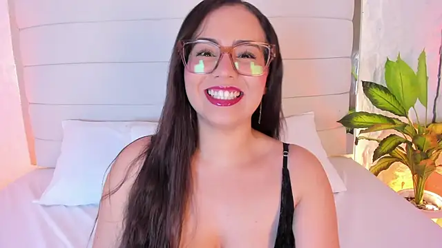 Ali_Hamilton Live XXX-Chat