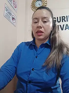 Chatroom XXX en direct de Hannah-colx