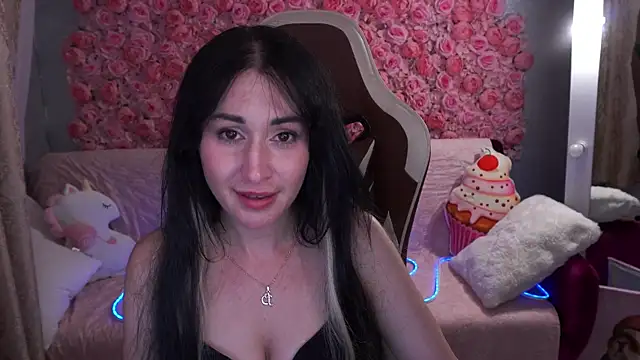 CarolinaaFoxyyy's Live XXX Chat