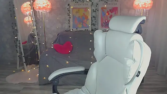 AgathaAgnia's Live XXX Chat
