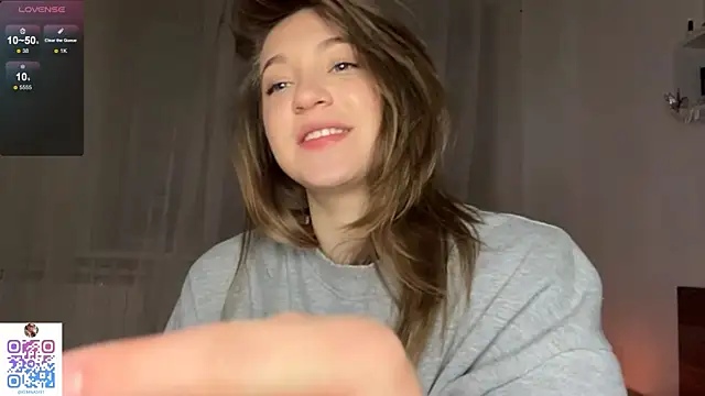 1Kellynaive's Live XXX Chat