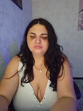 -CUTE-EVVIL- Live XXX-chat