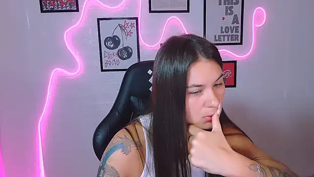 Chat XXX ao vivo de AlisaFrost