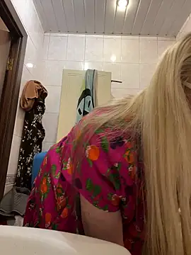 OliviaDancequeen's Live XXX Chat