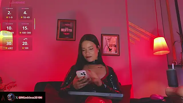 selena_rogue 现场XXX聊天