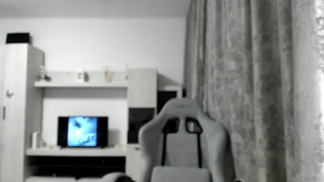 AleeAlice Webcam show